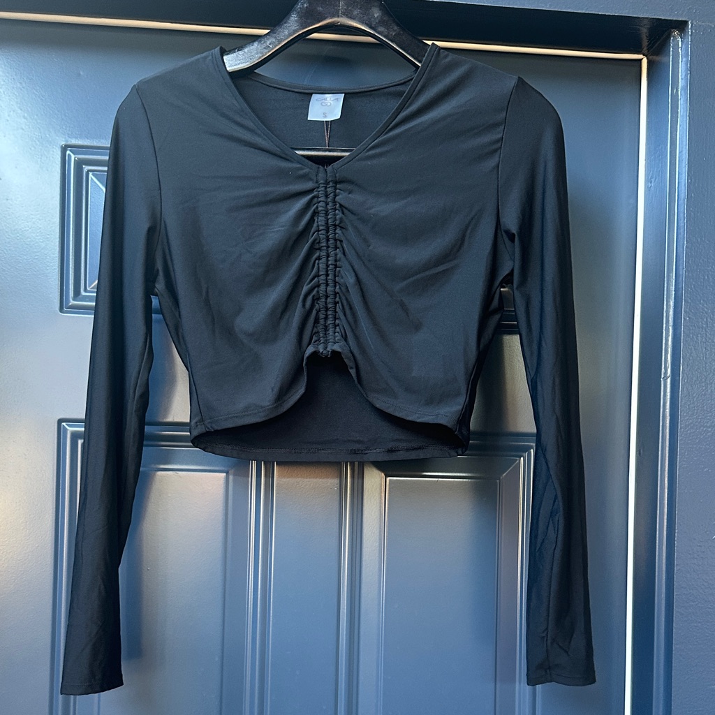 Calia Nwt Black Long Sleeve Crop Top. Adjustable Front, Size Small.